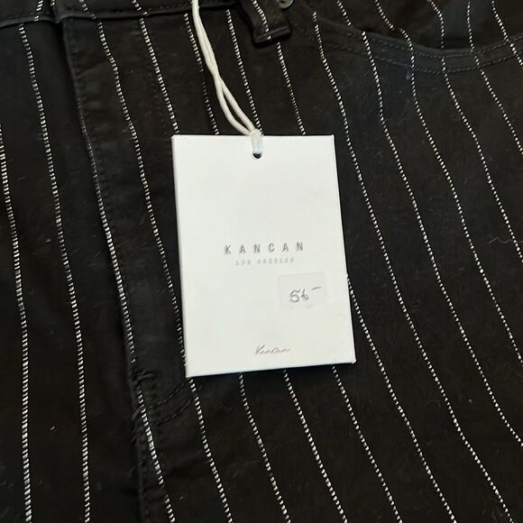 Kancan Black Striped Cropped Pants - Picture 3 of 10